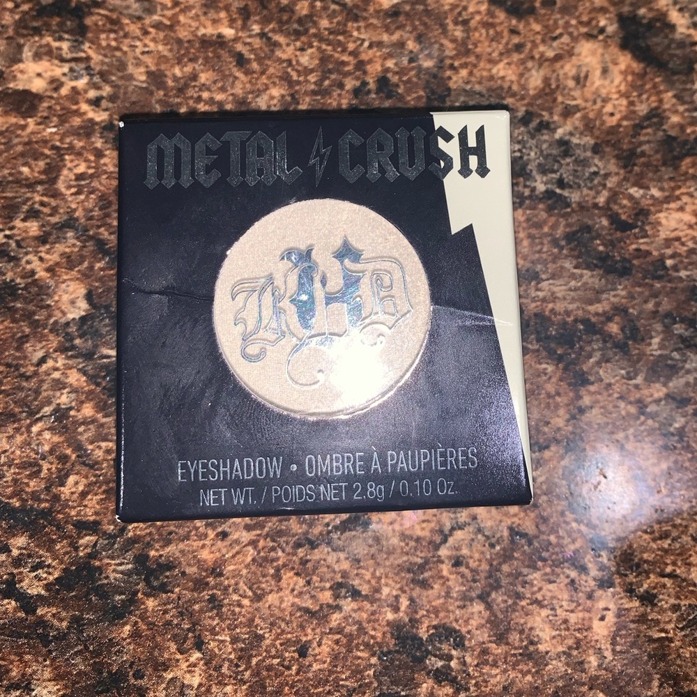 Kat Von D Eyeshadow (Metal Crush: Thunderstruck)